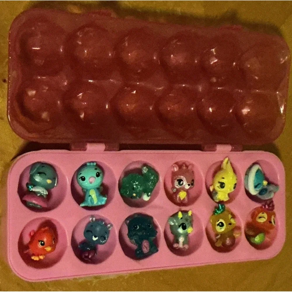 Hatchimals Colleggtibles 12 Pack Egg Carton Case Pink Sparkle With 12 Hatchimals